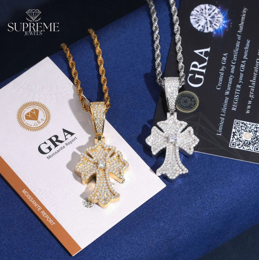 Royal Gothic Cross Pendant™