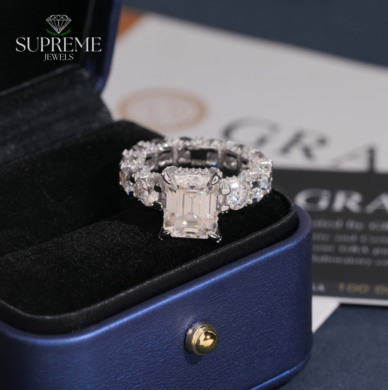 Emerald Royale™ Ring