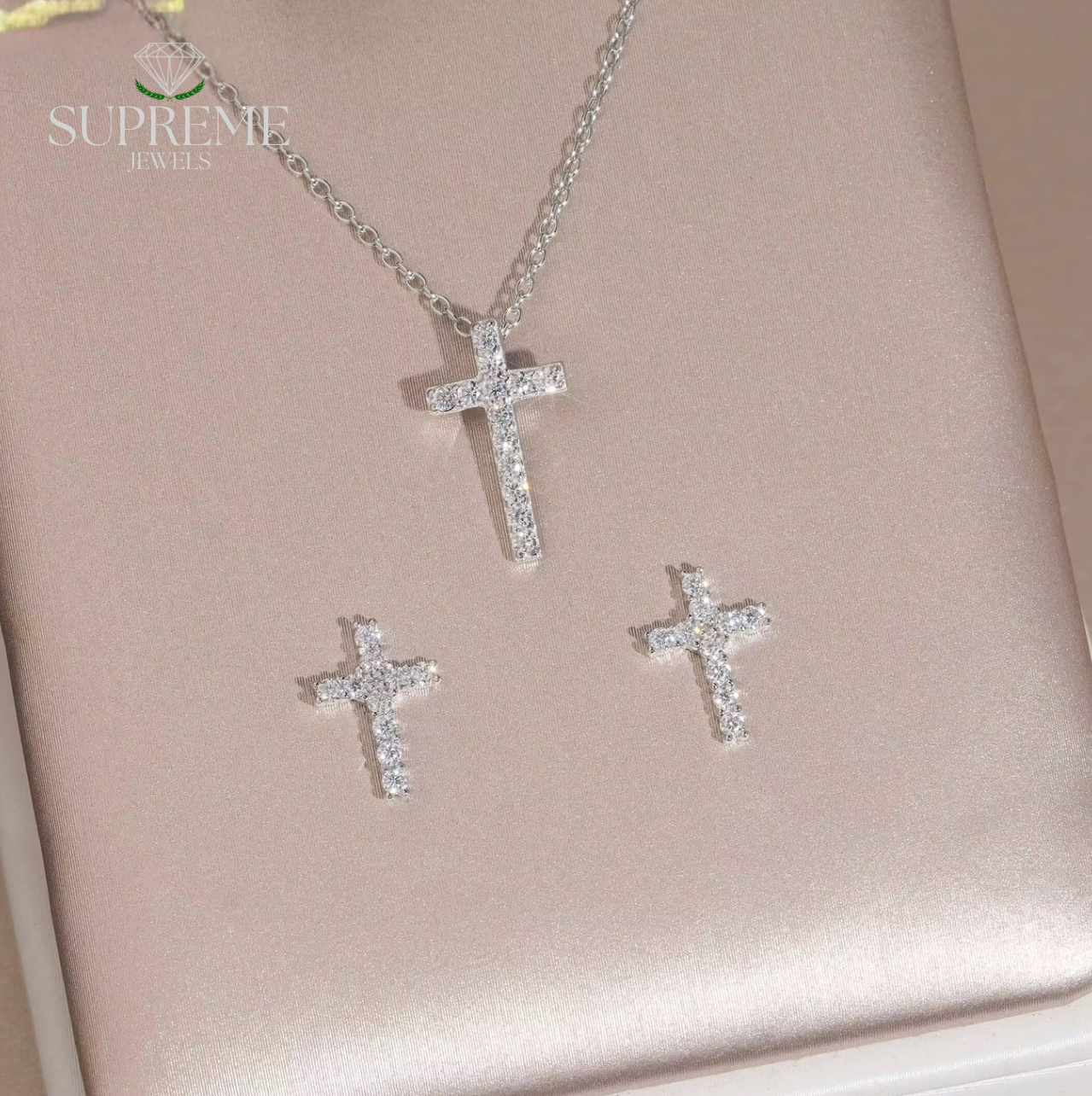 Divine Cross VVS Diamond Set