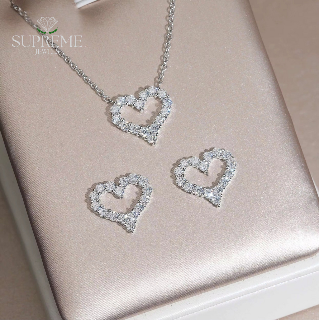 LuxeHeart™ Moissanite Set